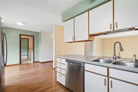 3009 Harvest Hill Road Cedar Rapids IA 52404