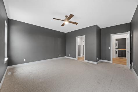 1603 Eagleview Drive Fairfax IA 52228