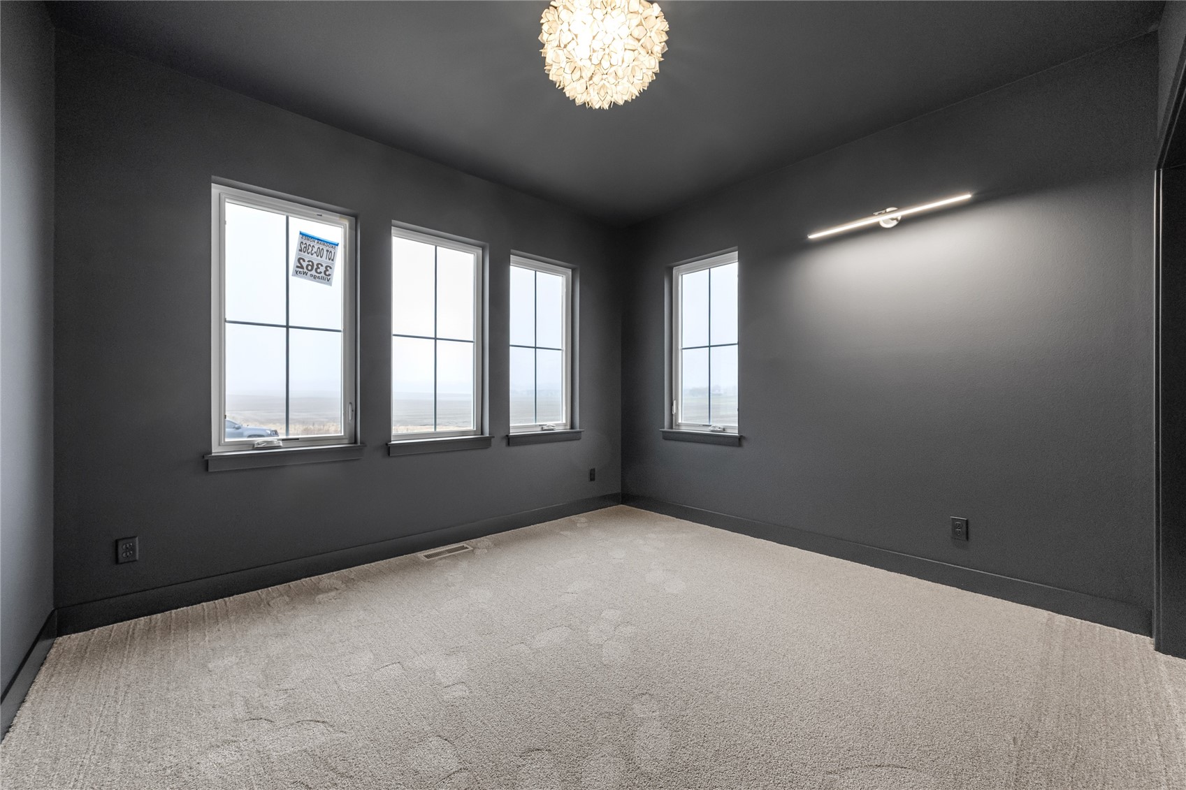 1603 Eagleview Drive Fairfax IA 52228