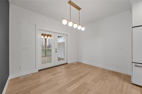 1603 Eagleview Drive Fairfax IA 52228