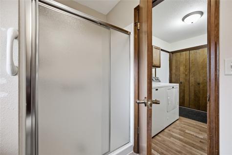 502 9th Avenue Clarence IA 52216