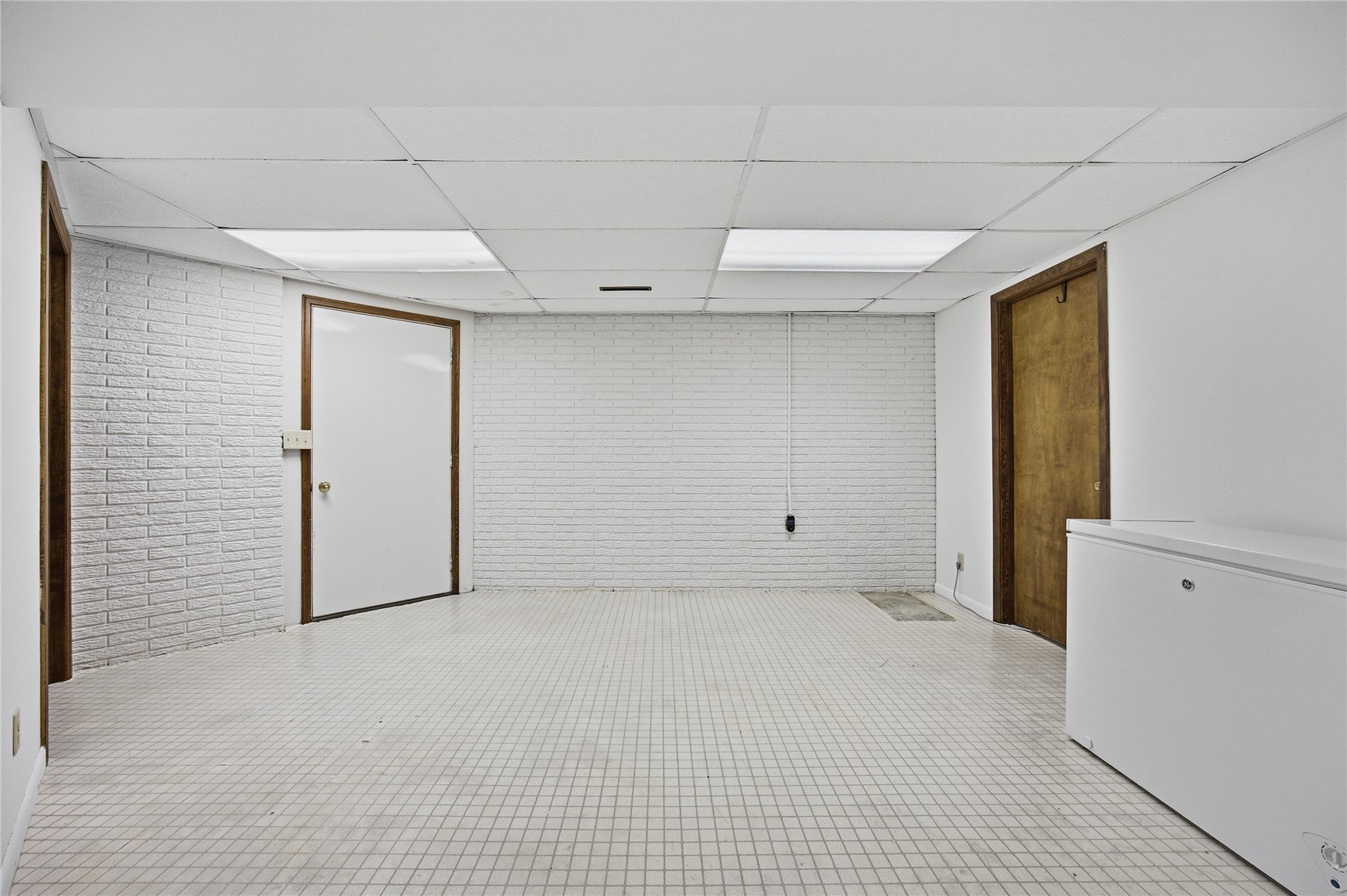 502 9th Avenue Clarence IA 52216