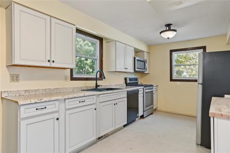 503 2nd Street NW Mt Vernon IA 52314