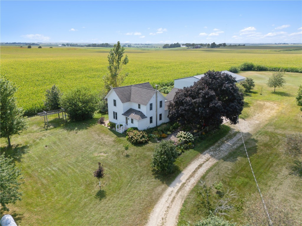 1302 Bowdish Road Central City IA 52214
