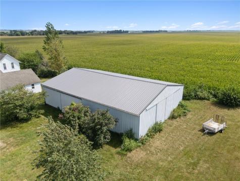 1302 Bowdish Road Central City IA 52214