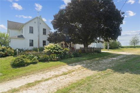 1302 Bowdish Road Central City IA 52214