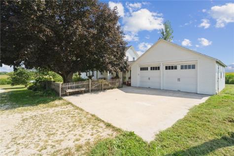 1302 Bowdish Road Central City IA 52214