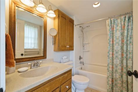 1302 Bowdish Road Central City IA 52214