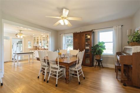 1302 Bowdish Road Central City IA 52214