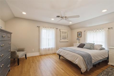 1302 Bowdish Road Central City IA 52214