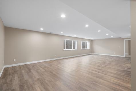 15 N Seven Oaks Road North Liberty IA 52317