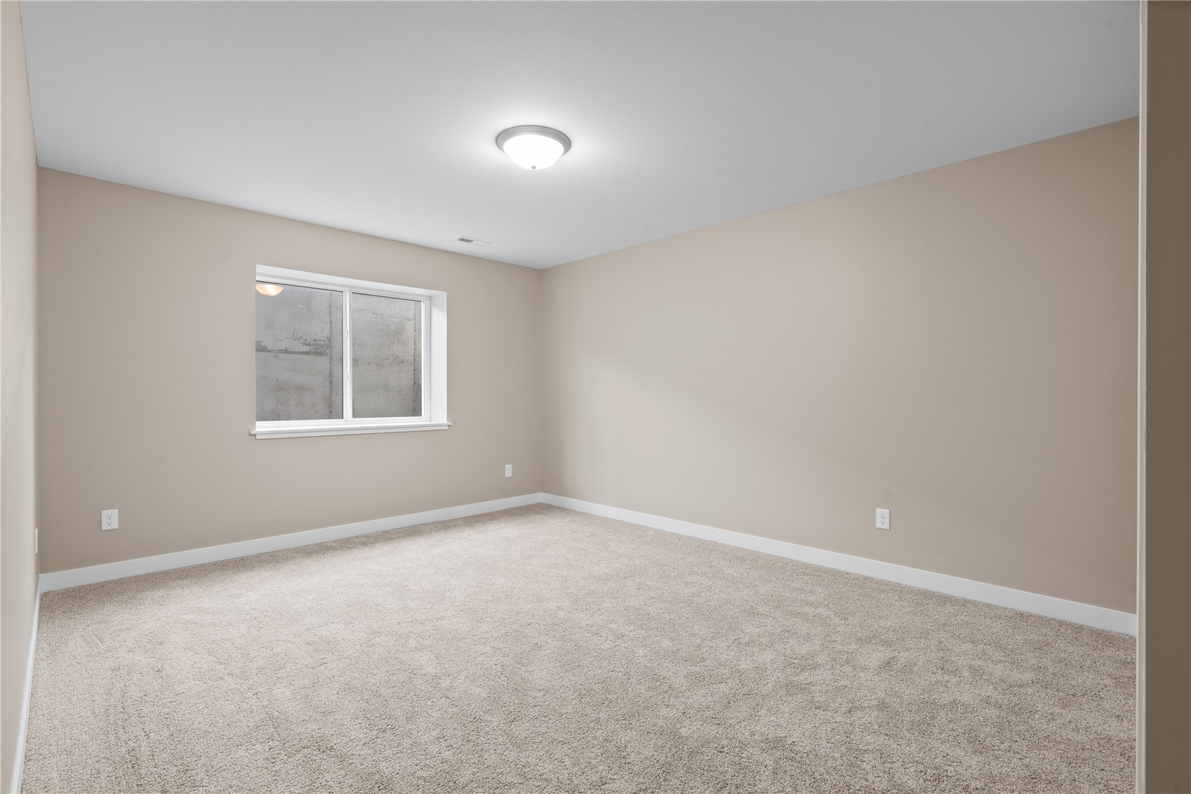 15 N Seven Oaks Road North Liberty IA 52317