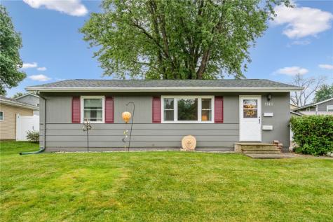 1145 W 14th Avenue Marion IA 52302