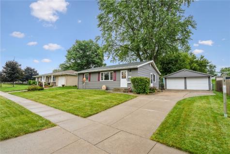 1145 W 14th Avenue Marion IA 52302