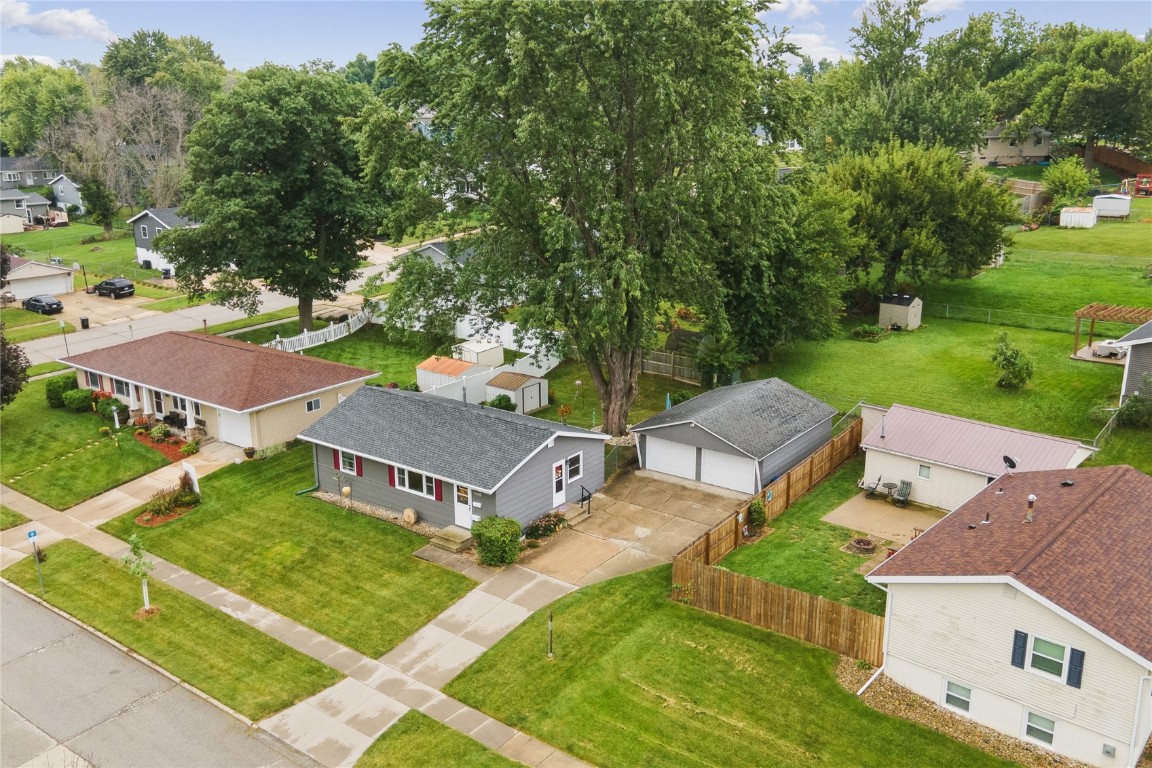 1145 W 14th Avenue Marion IA 52302