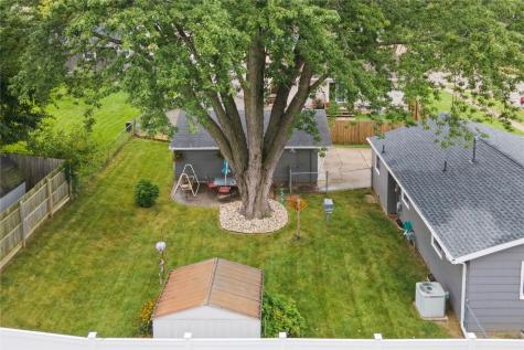1145 W 14th Avenue Marion IA 52302