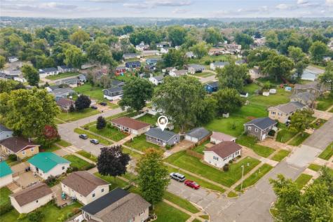 1145 W 14th Avenue Marion IA 52302