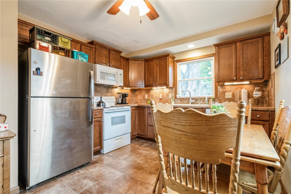 1145 W 14th Avenue Marion IA 52302