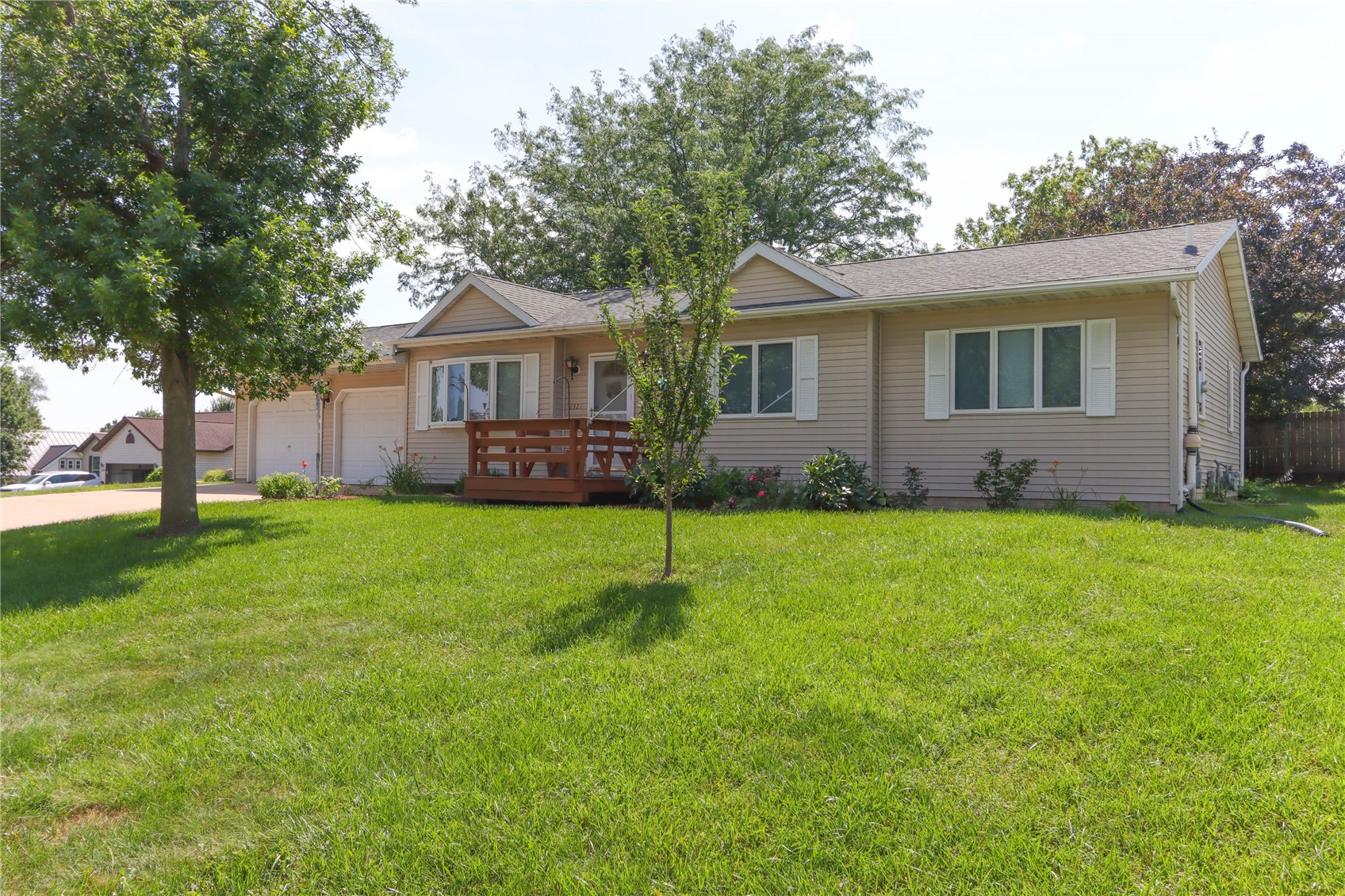 2322 27th Street SW Cedar Rapids IA 52404