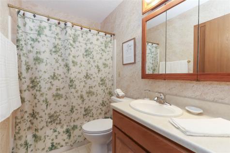 2322 27th Street SW Cedar Rapids IA 52404