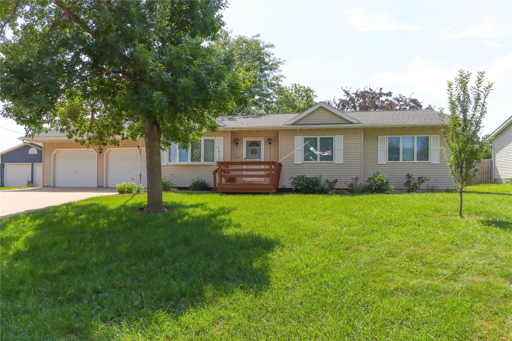 2322 27th Street SW Cedar Rapids IA 52404