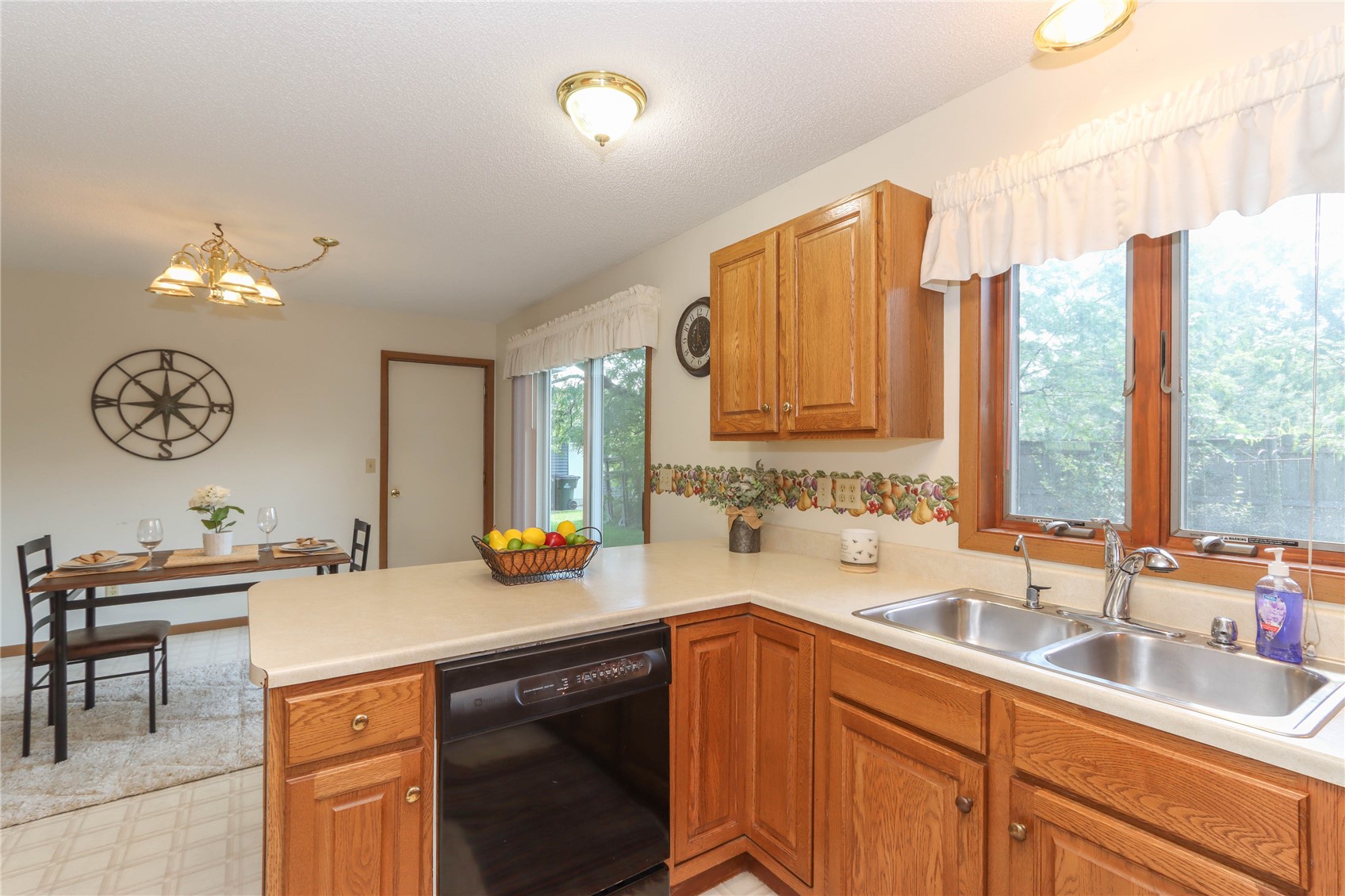 2322 27th Street SW Cedar Rapids IA 52404