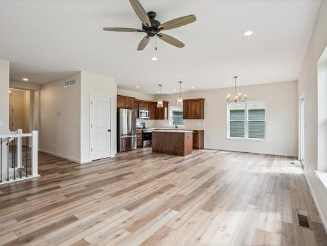 1223 Covered Wagon Drive Iowa City IA 52240