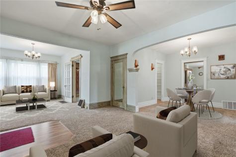 215 Main Street Newhall IA 52315