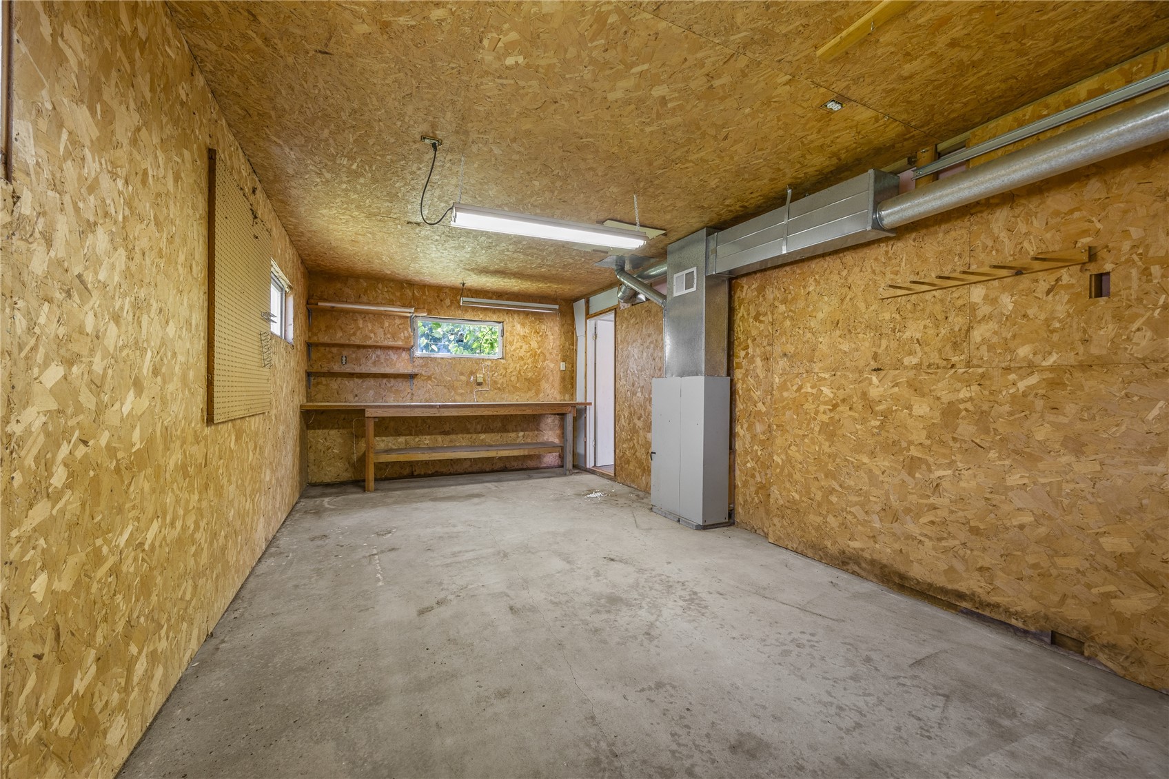 804 31st Avenue IA 52307