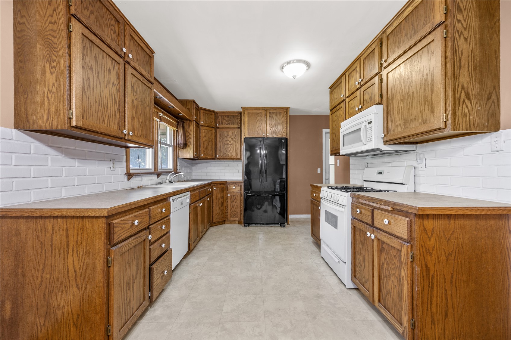 804 31st Avenue IA 52307