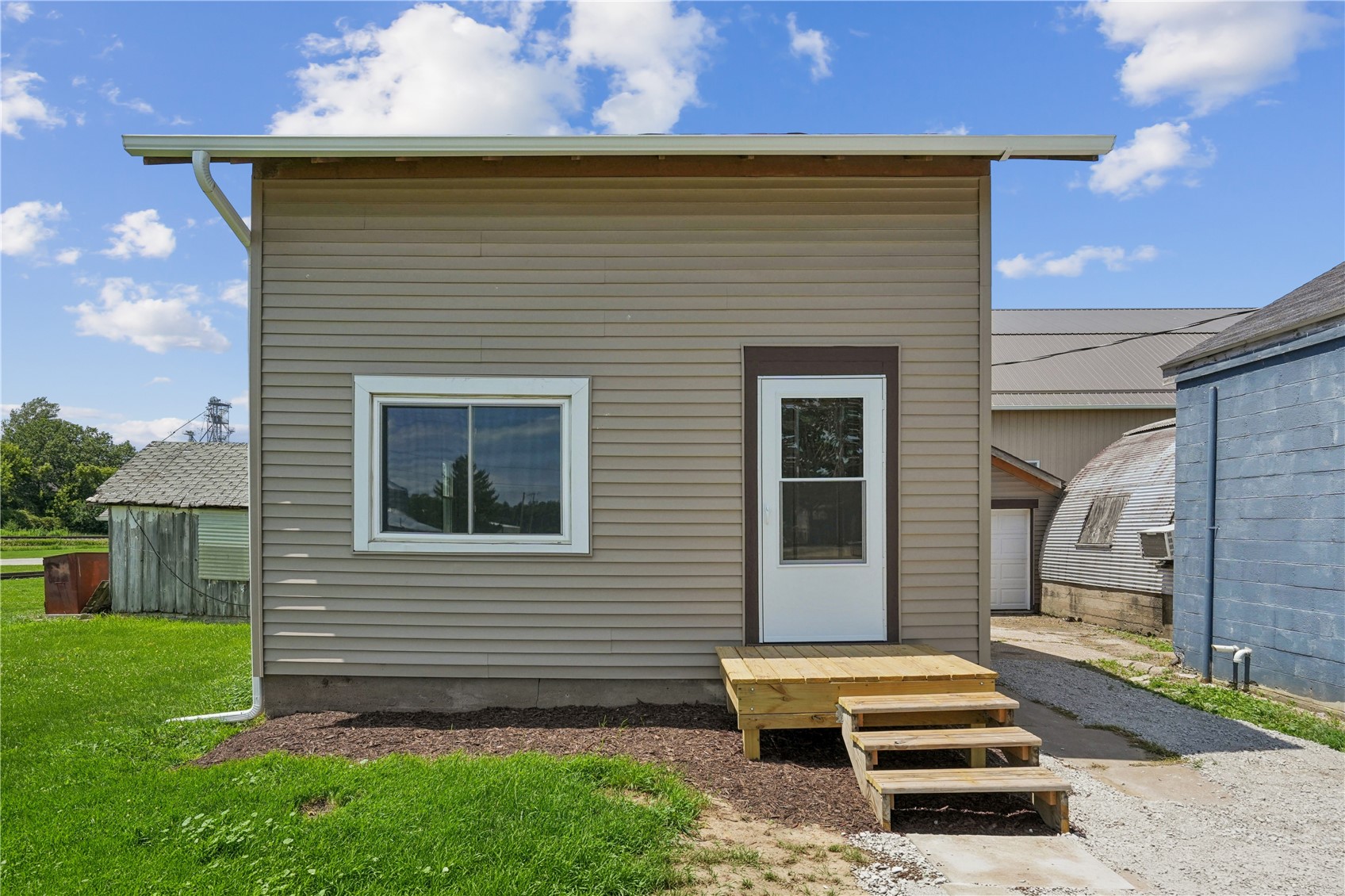 210 S Main Street Wheatland IA 52777