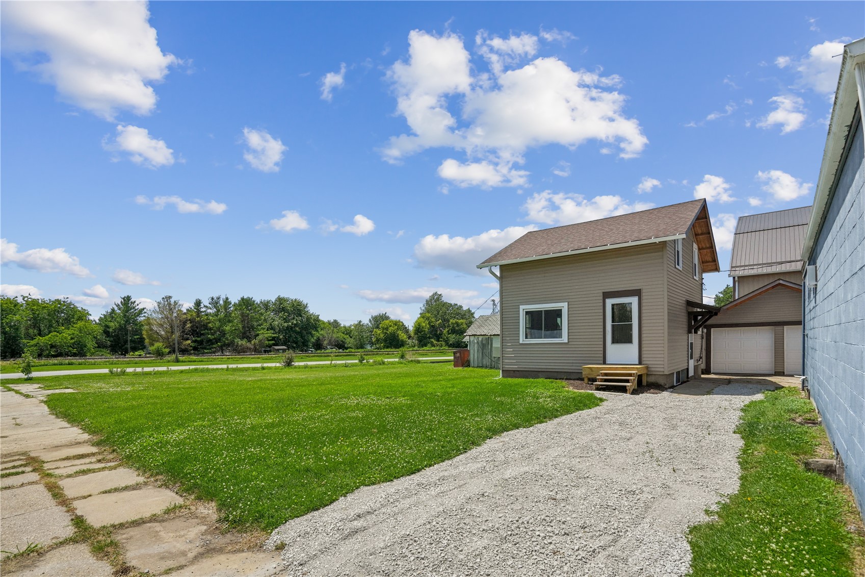 210 S Main Street Wheatland IA 52777