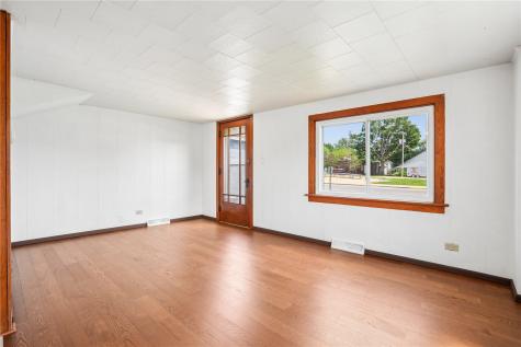 210 S Main Street Wheatland IA 52777