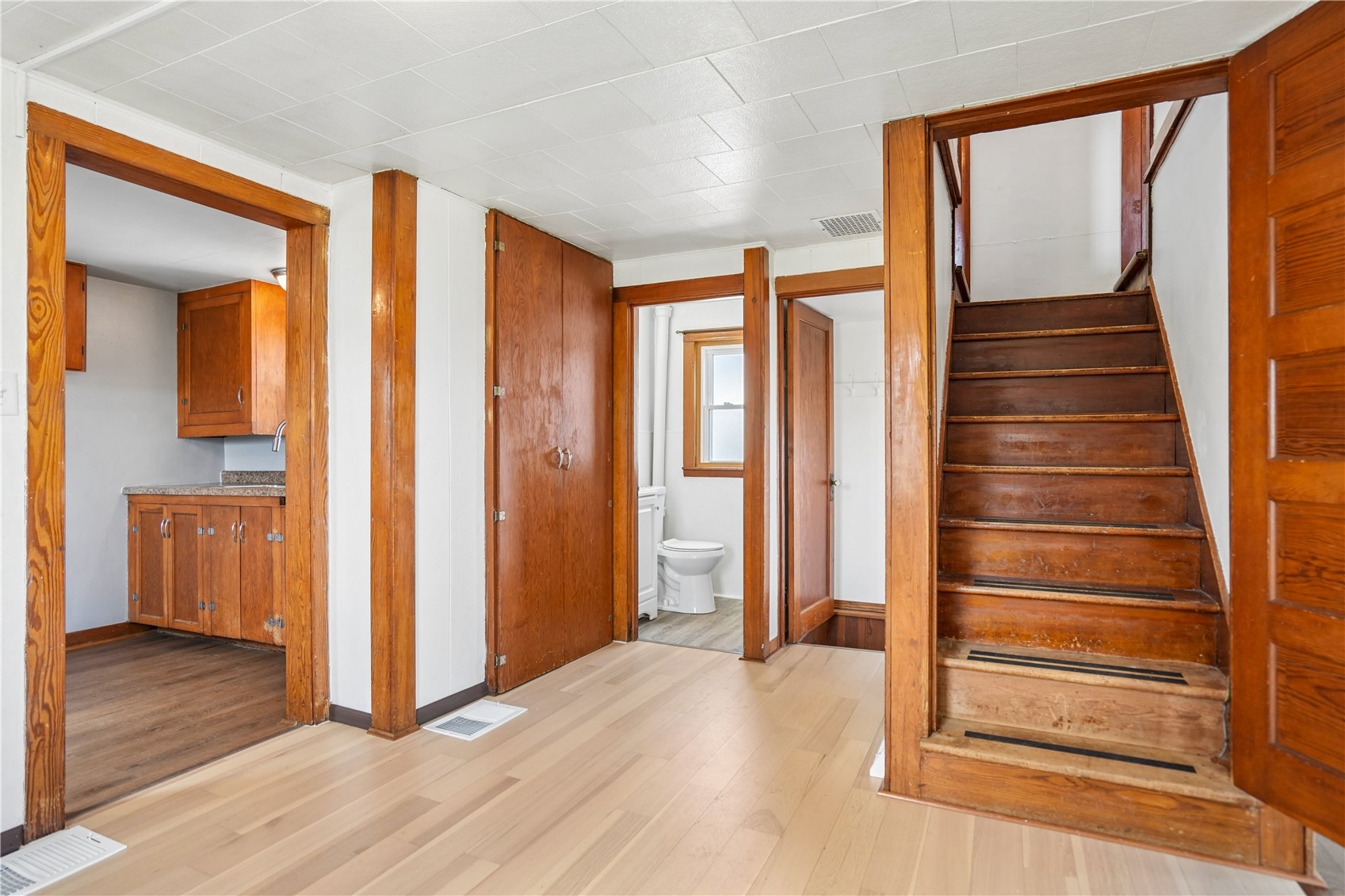 210 S Main Street Wheatland IA 52777