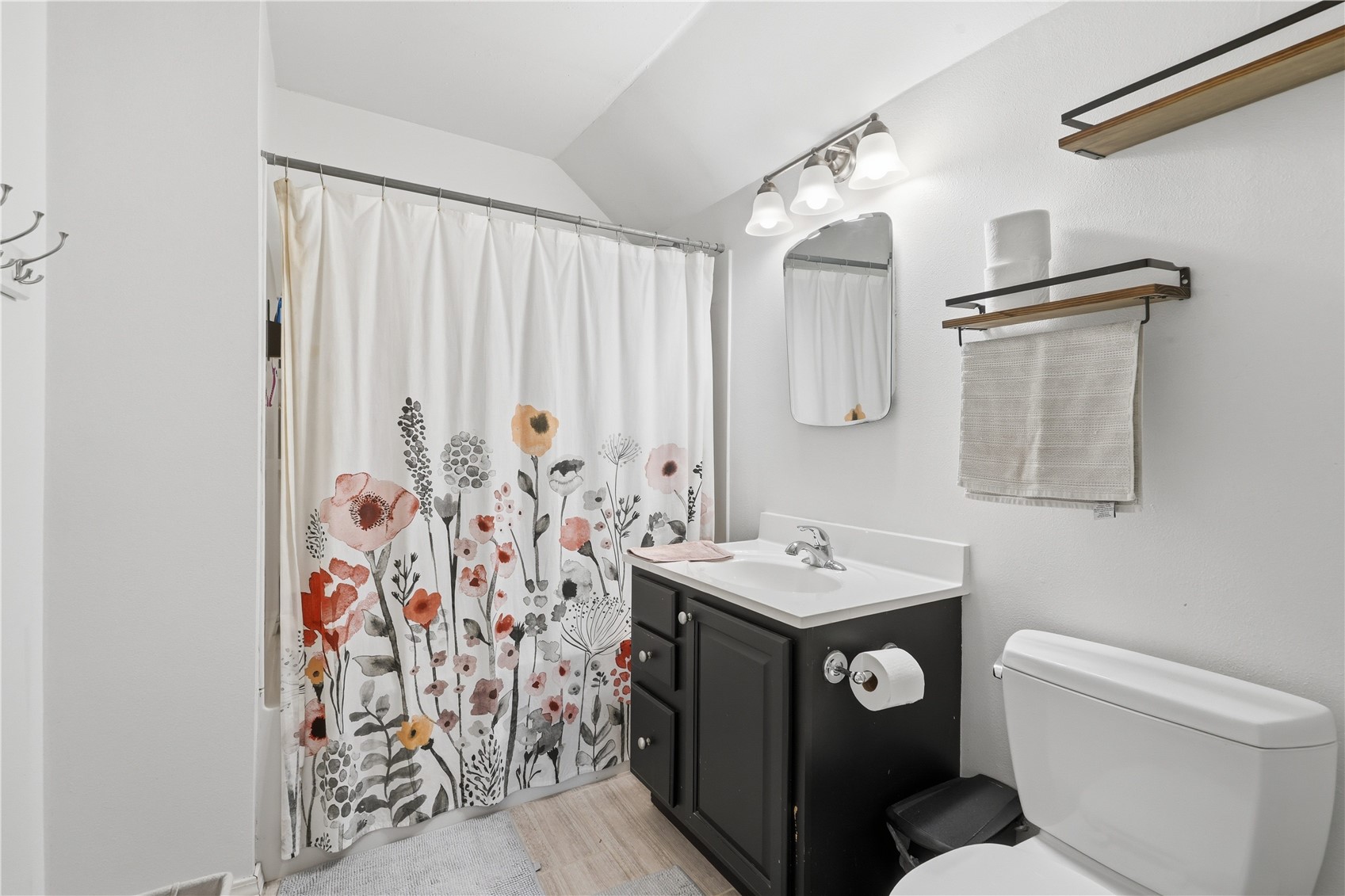 1044 17th Street NE Cedar Rapids IA 52402