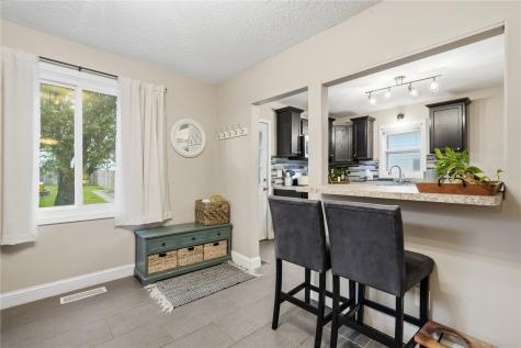 1044 17th Street NE Cedar Rapids IA 52402