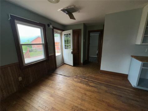 301 3rd Avenue Stanwood IA 52337