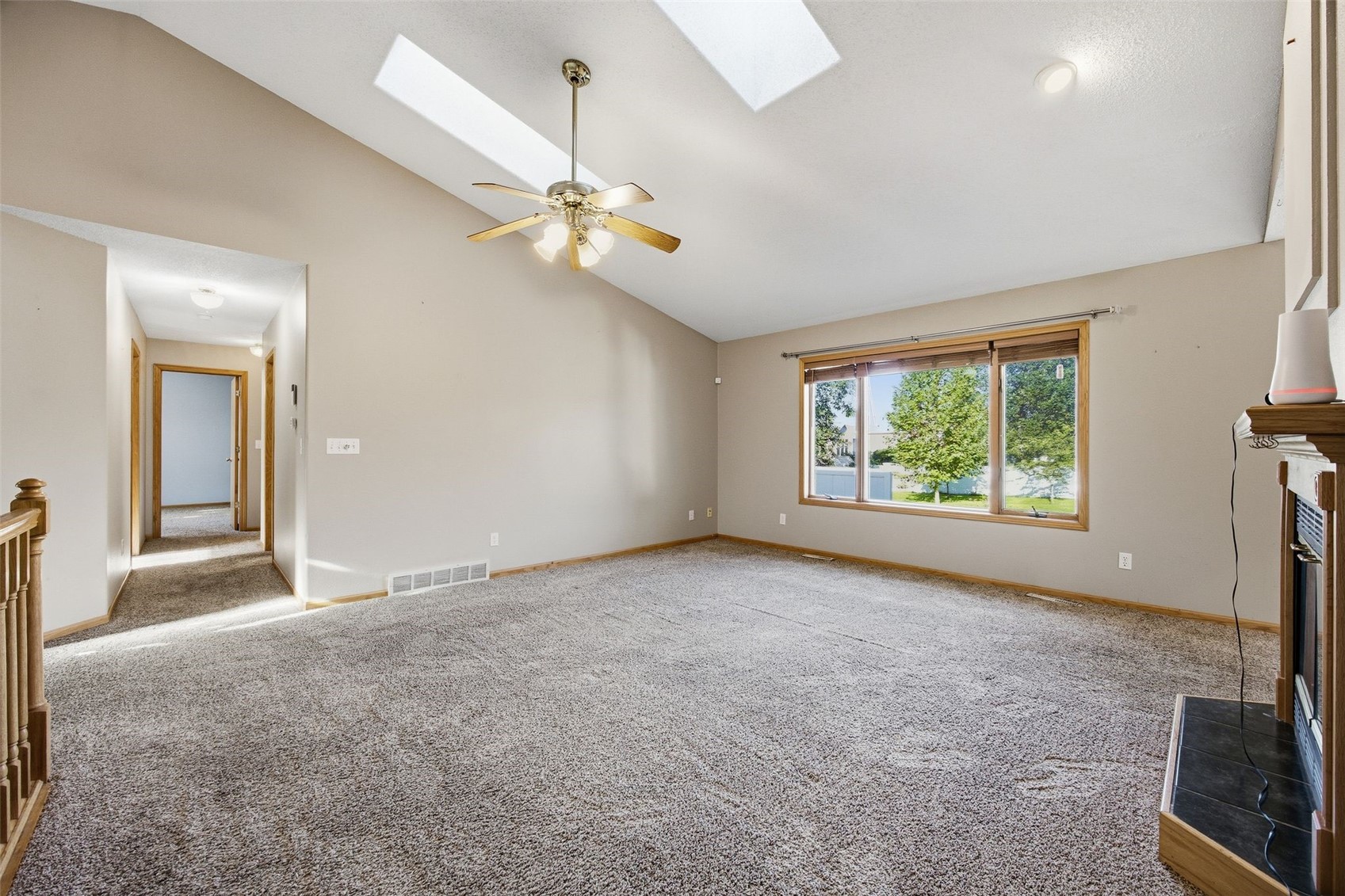 215 Brougham Road Robins IA 52328