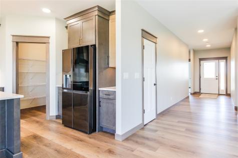 630 17th Avenue SW Mt Vernon IA 52314