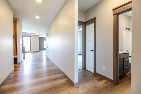 630 17th Avenue SW Mt Vernon IA 52314