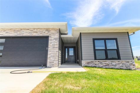 630 17th Avenue SW Mt Vernon IA 52314