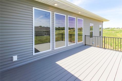 630 17th Avenue SW Mt Vernon IA 52314