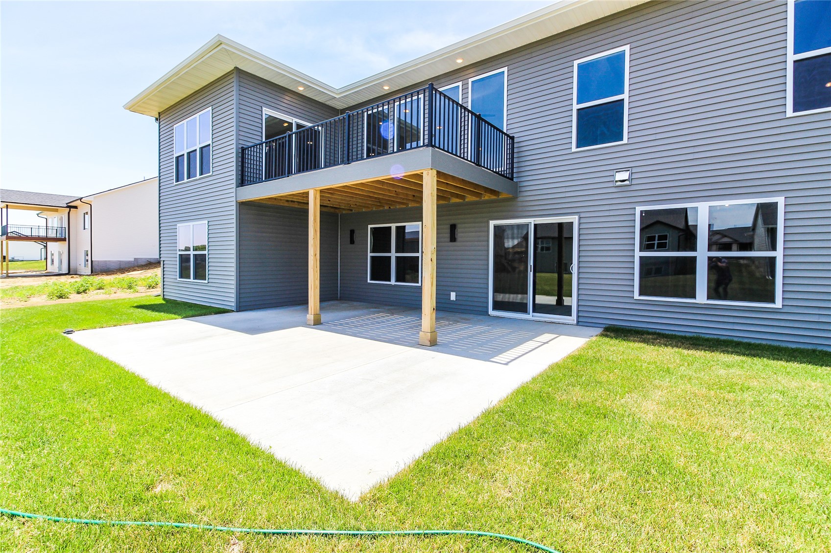 630 17th Avenue SW Mt Vernon IA 52314