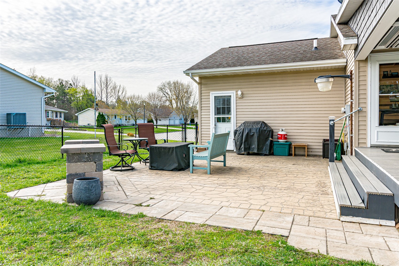 506 16th Street NE Independence IA 50644