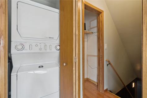 3013 Sue Lane NW Cedar Rapids IA 52405