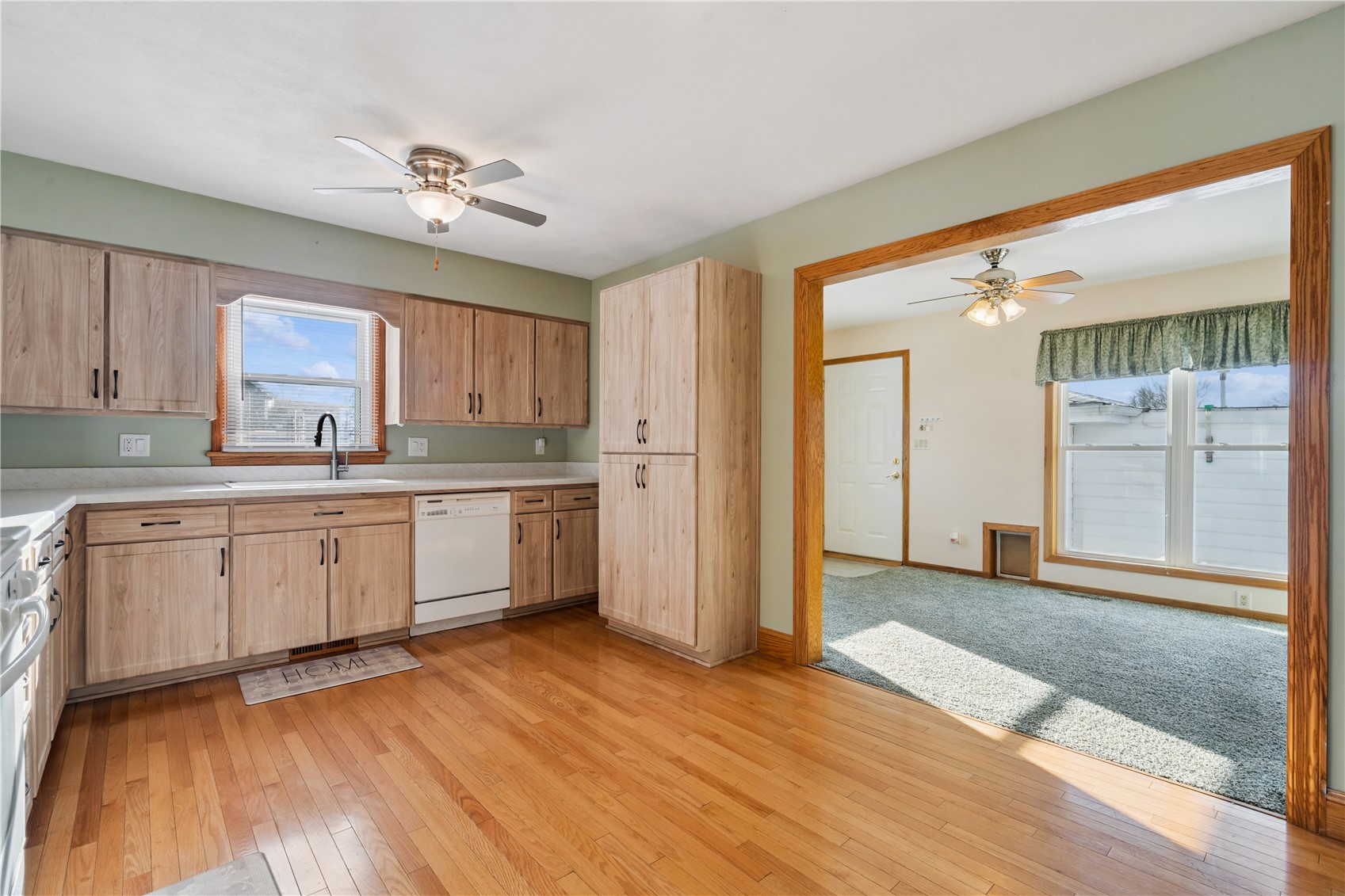 3013 Sue Lane NW Cedar Rapids IA 52405
