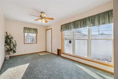 3013 Sue Lane NW Cedar Rapids IA 52405