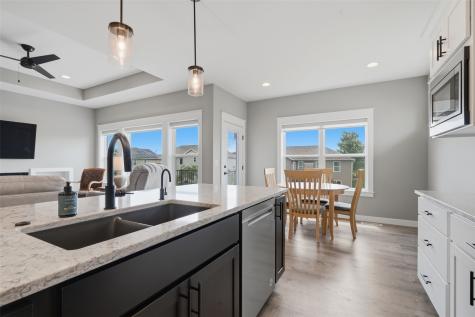 1735 Cottage Ridge Drive Marion IA 52302