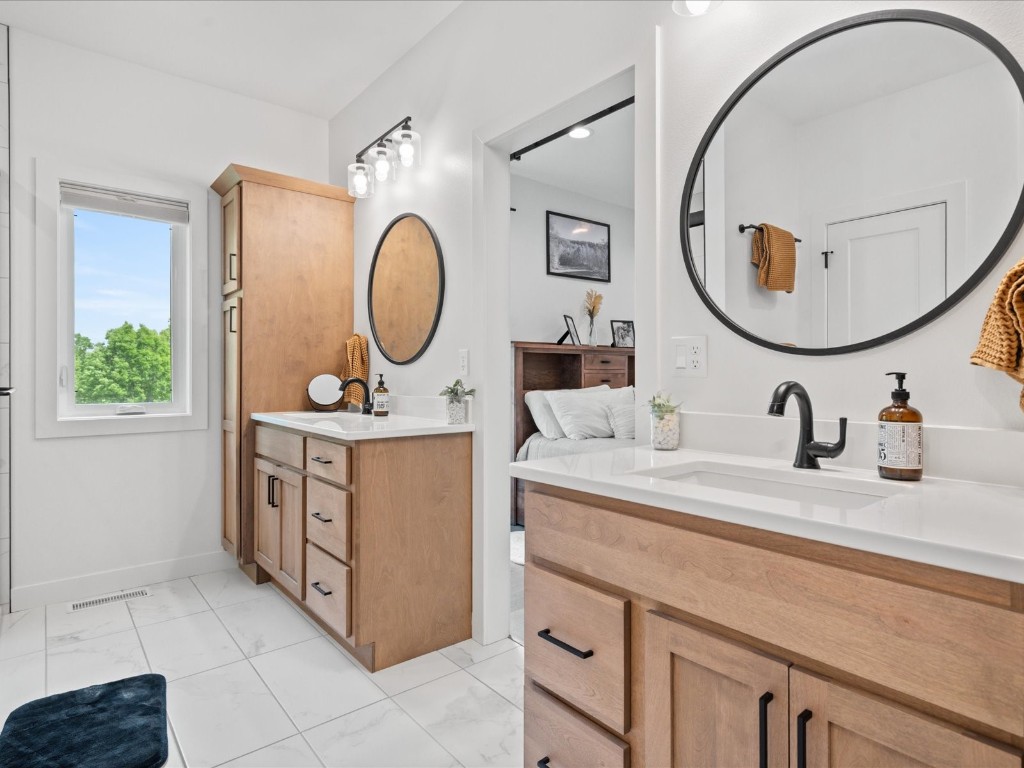 21104 Rebel Drive Anamosa IA 52205