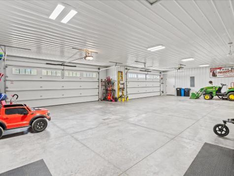 21104 Rebel Drive Anamosa IA 52205